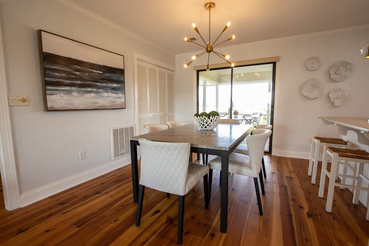 475 Tarpon Blvd | Photo 10