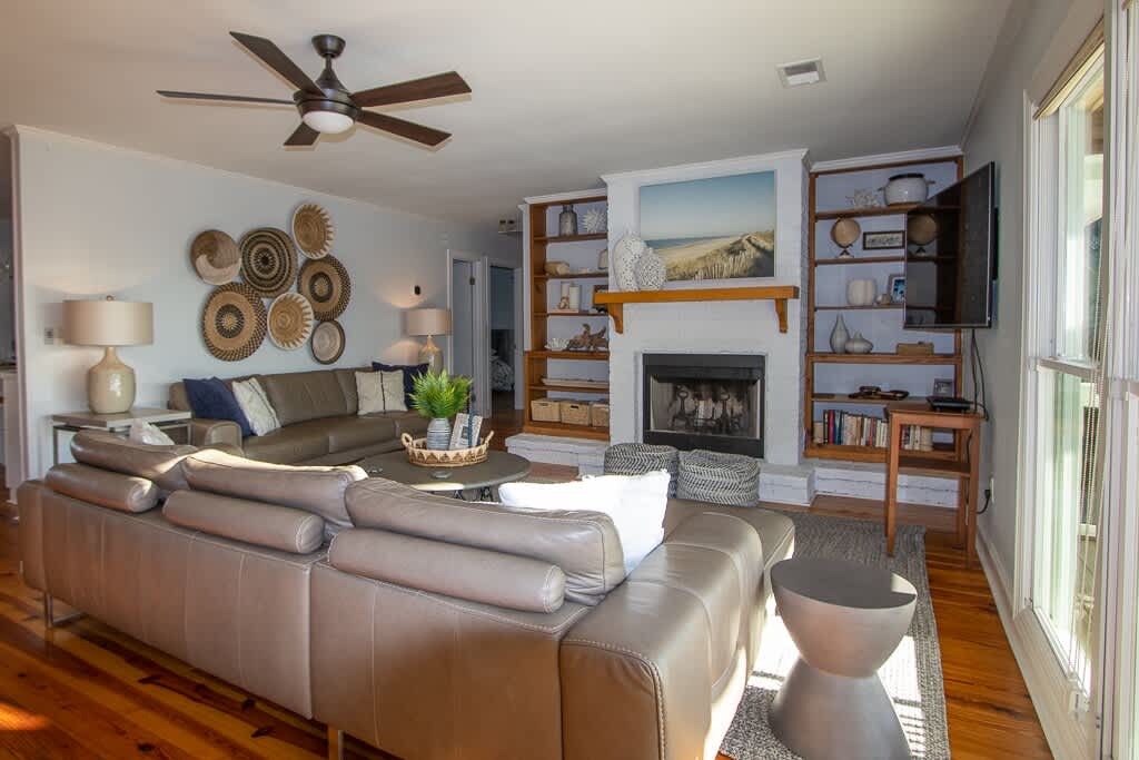 475 Tarpon Blvd | Photo 6