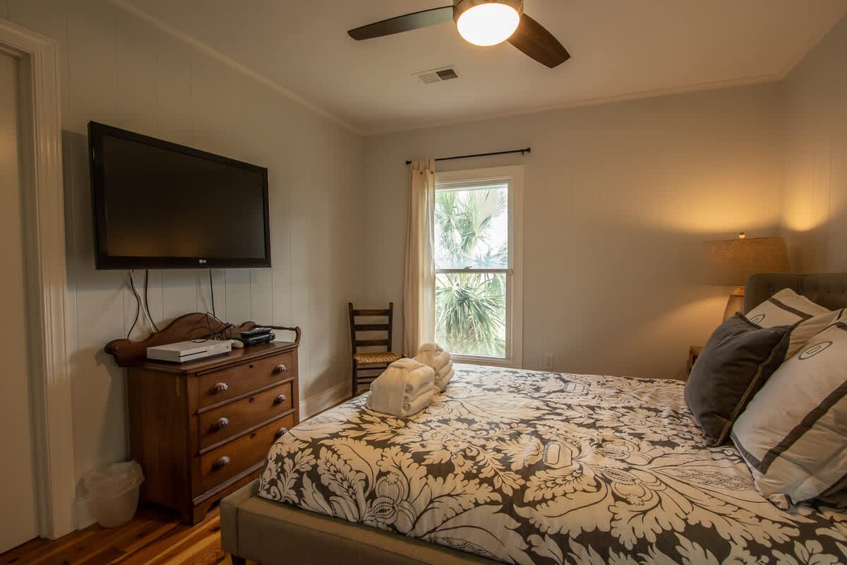 475 Tarpon Blvd | Photo 20