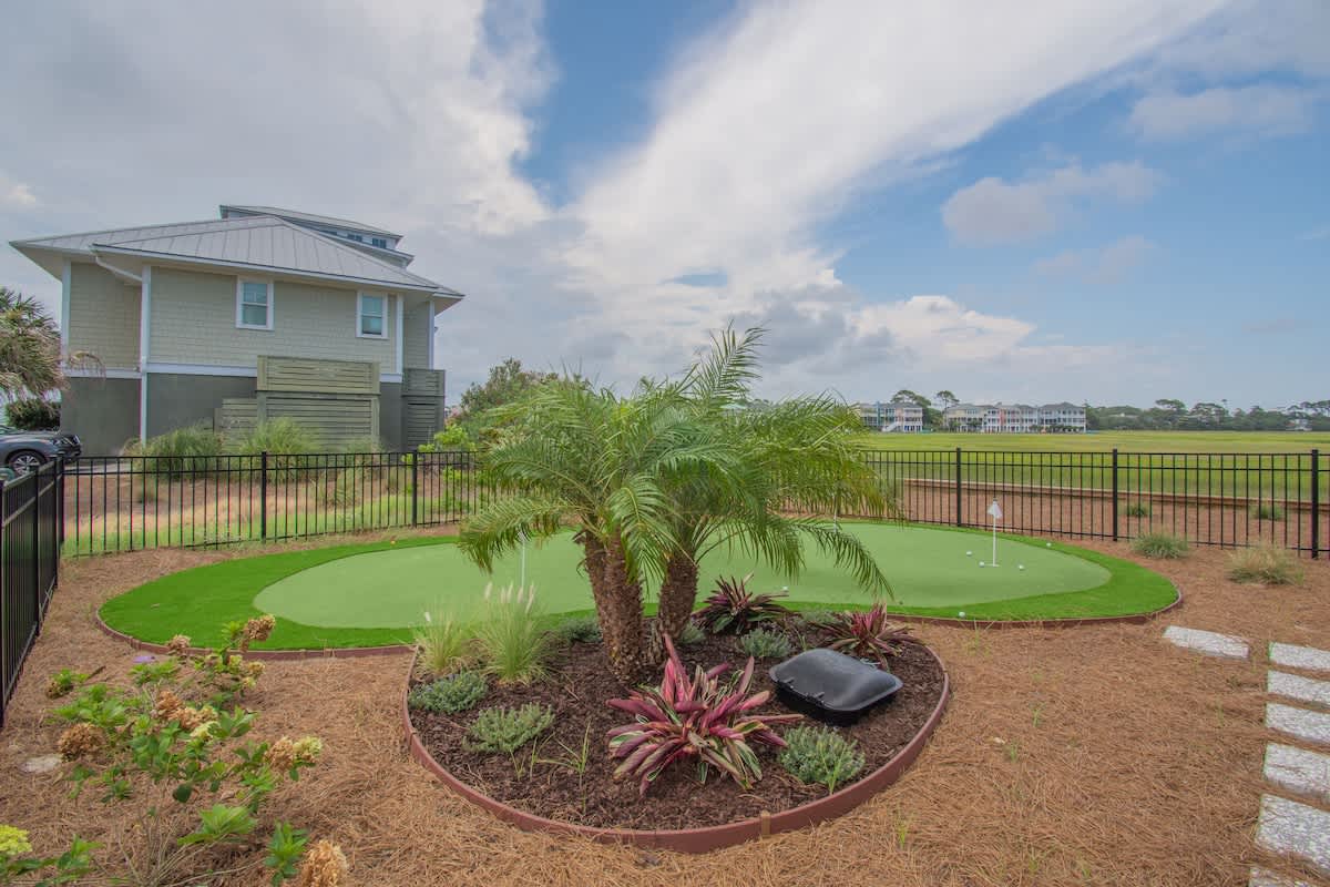 515 Tarpon Blvd | Photo 96