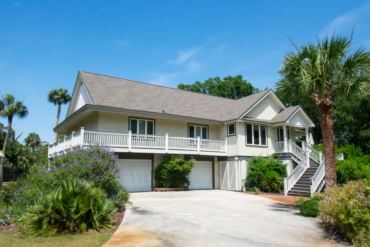 3/4 Wrap Around Porch