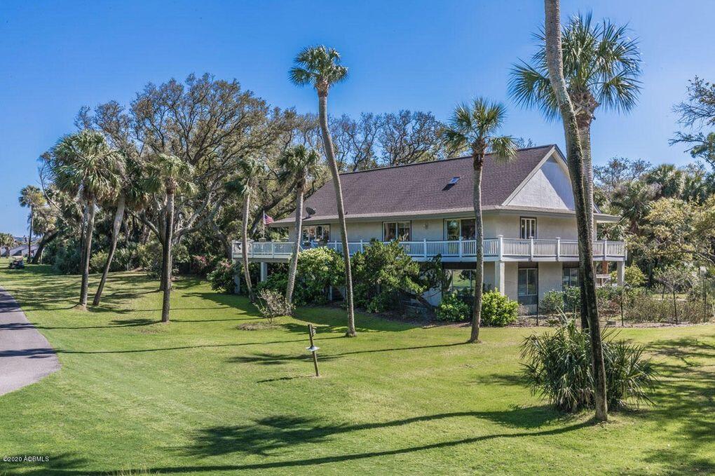 579 Remora Drive | Photo 3