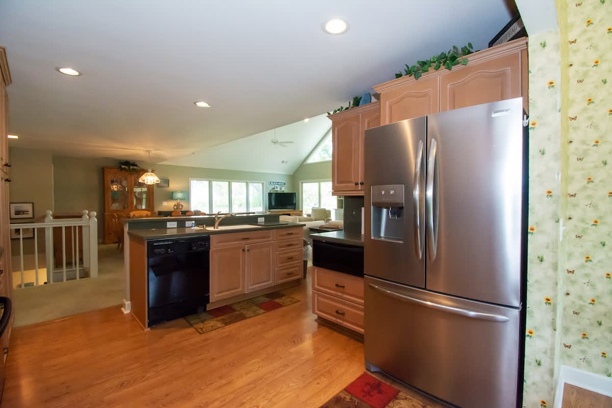 579 Remora Drive | Photo 7