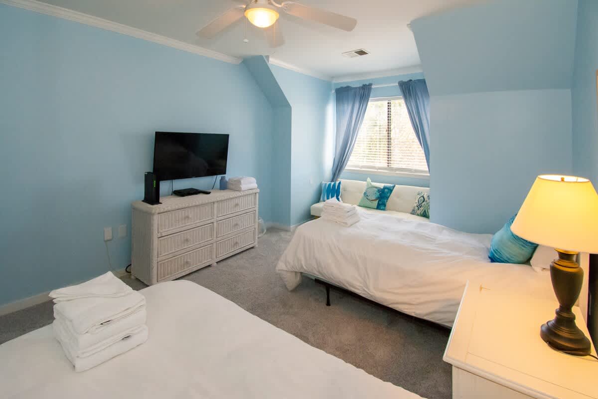 Second floor guest bedroom