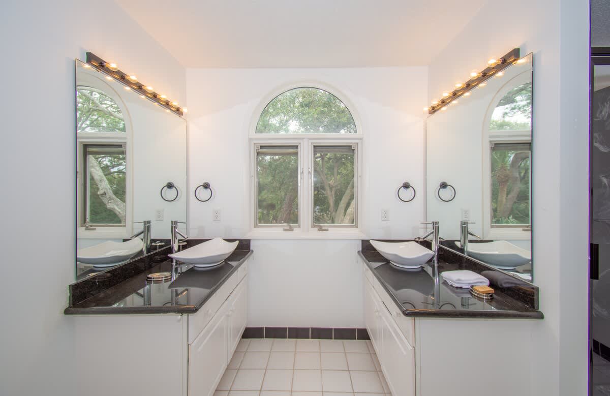 Guest Bedroom En-Suite with Two Sinks, and Walk-In Shower 