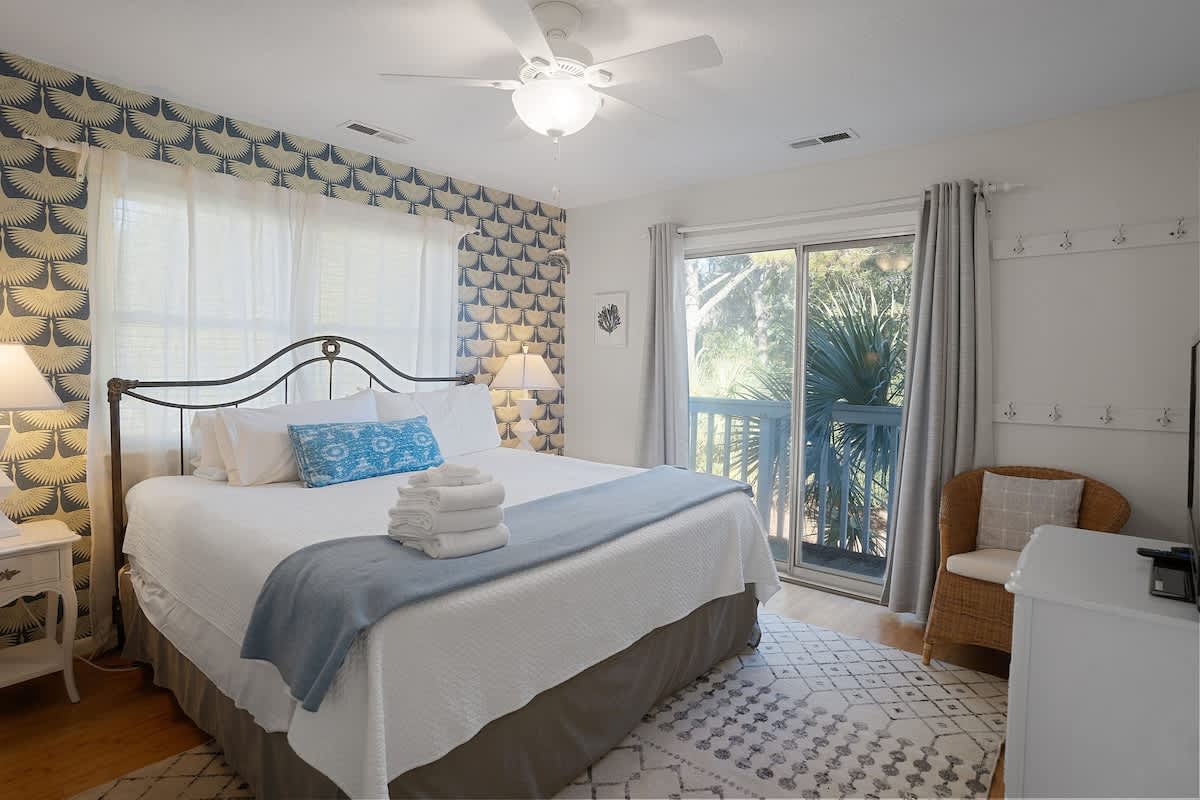 Primary Bedroom Upstairs with Shared En-Suite 