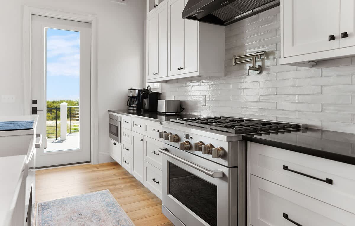 Stainless Steel Applainces 