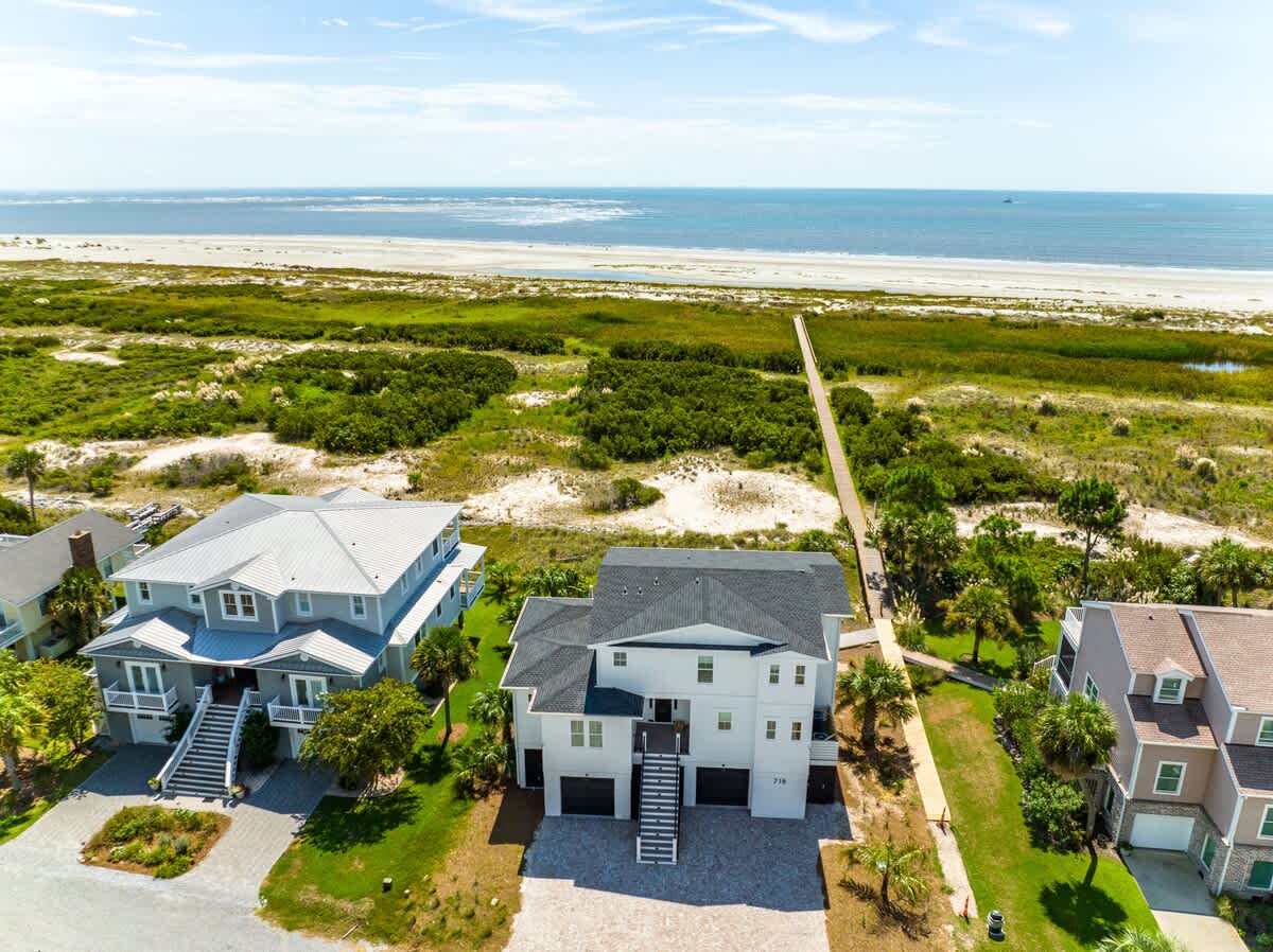 Front View of the House 