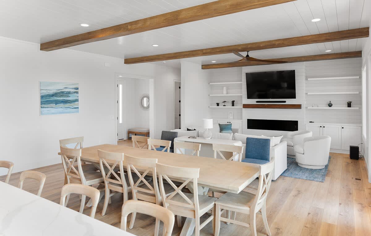 Dining Room Seating 10