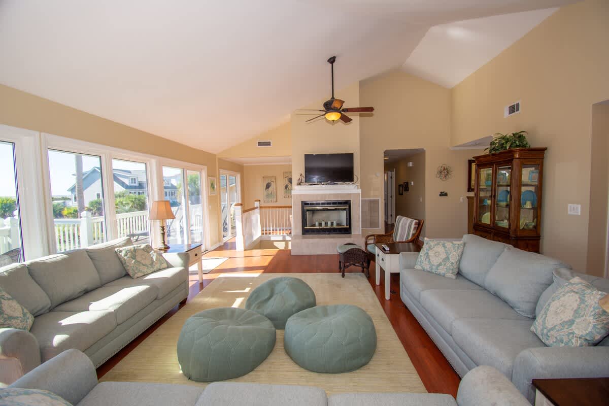 Spacious open concept living area