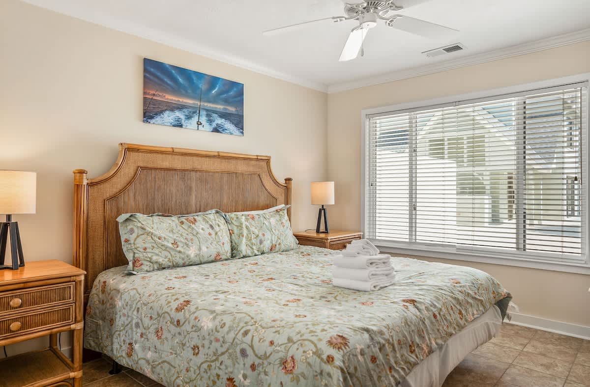 Two Guest bedrooms with Jack & Jill bathroom