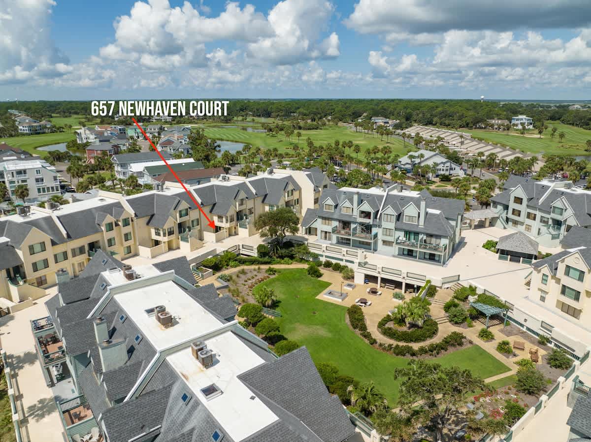 657 Newhaven | Photo 68