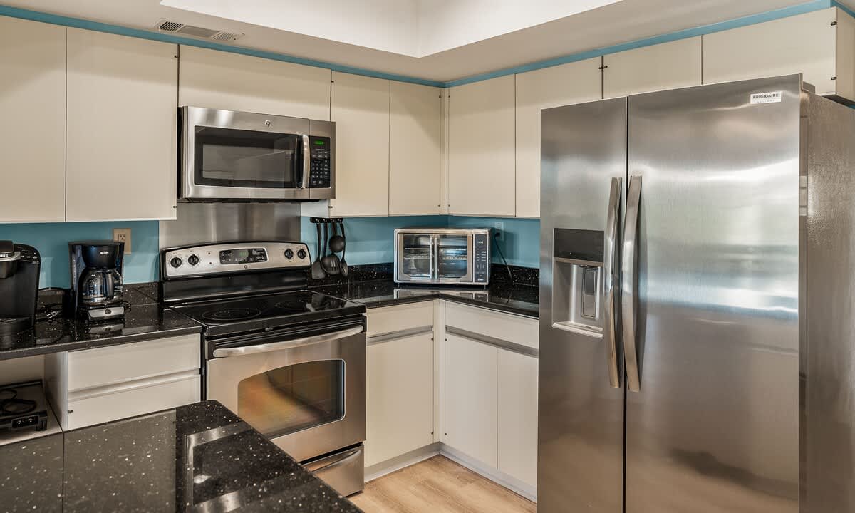 Well-equipped kitchen