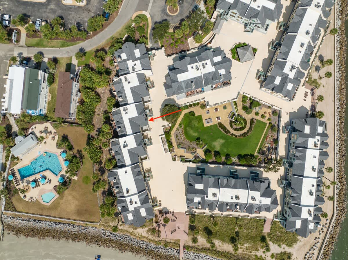 657 Newhaven | Photo 62