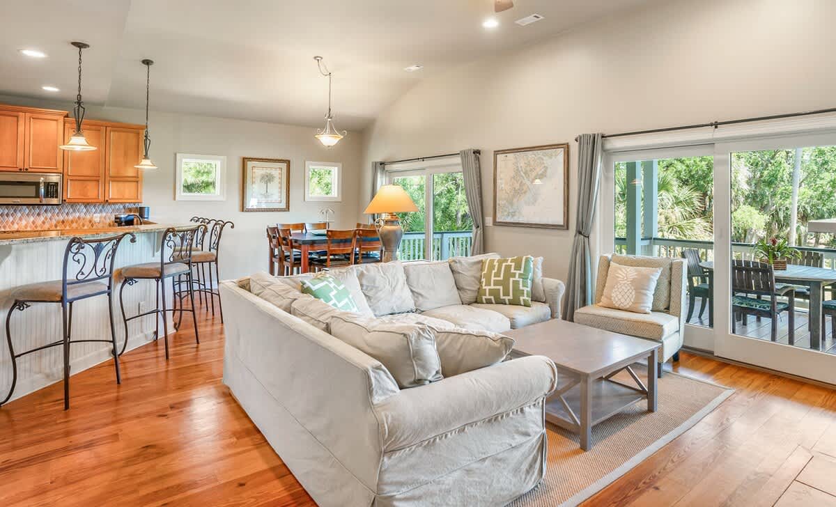 538 Remora Drive | Photo 9