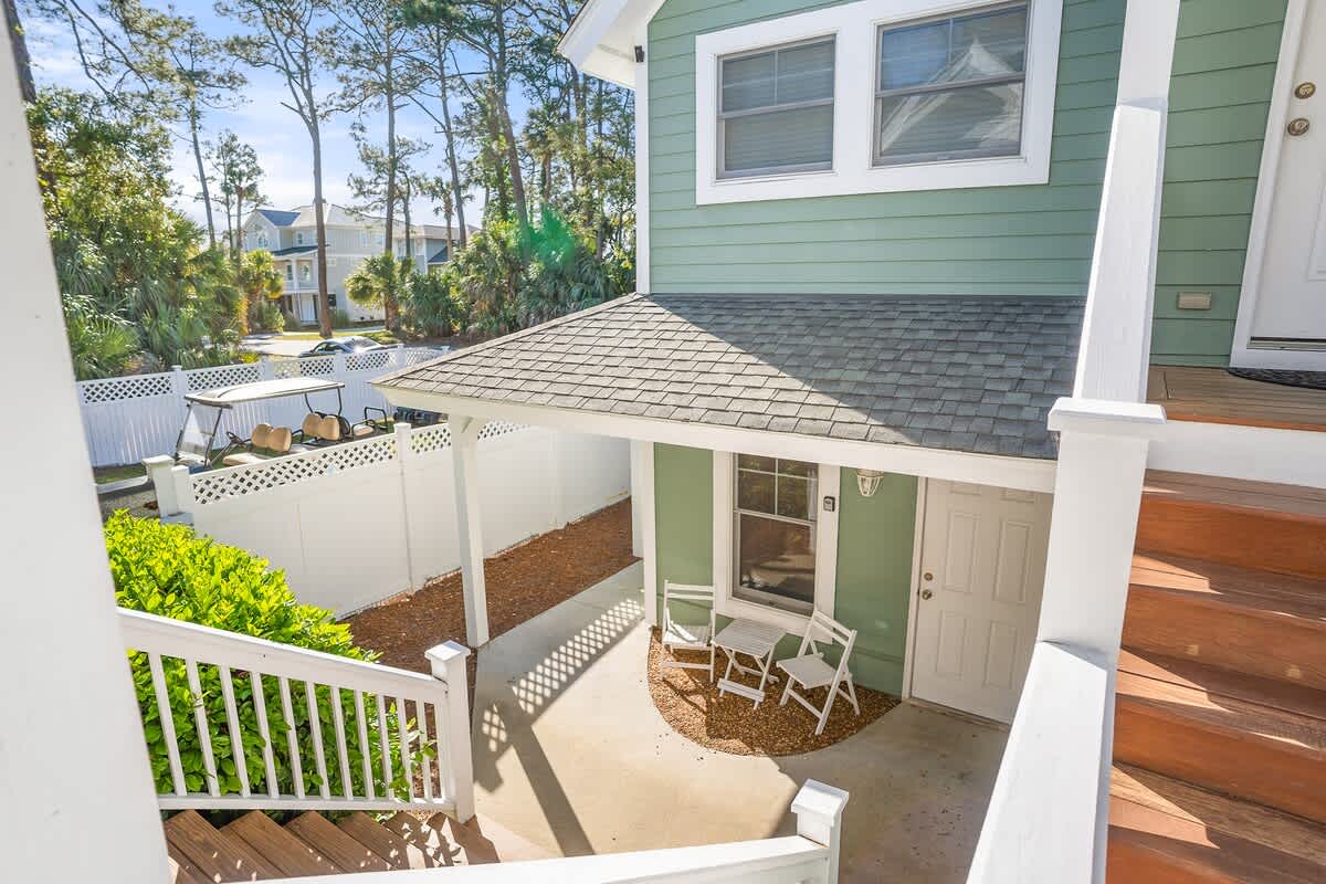 Courtyard with Garage Entry