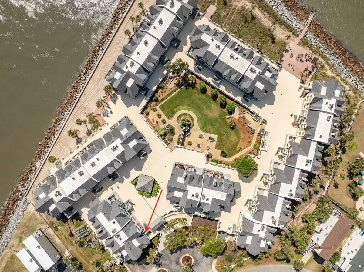 608 Newhaven | Photo 40