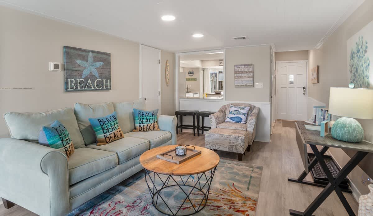 Lovely, comfortable living room area