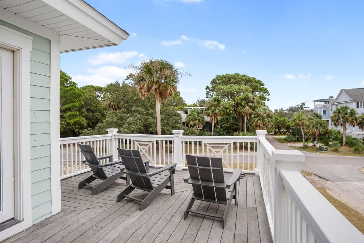 Lovely outdoor deck area