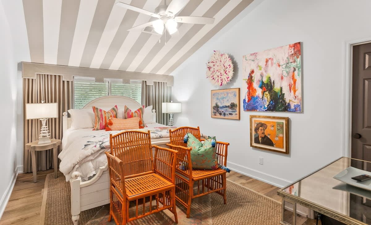 Guest Bedroom Upstairs