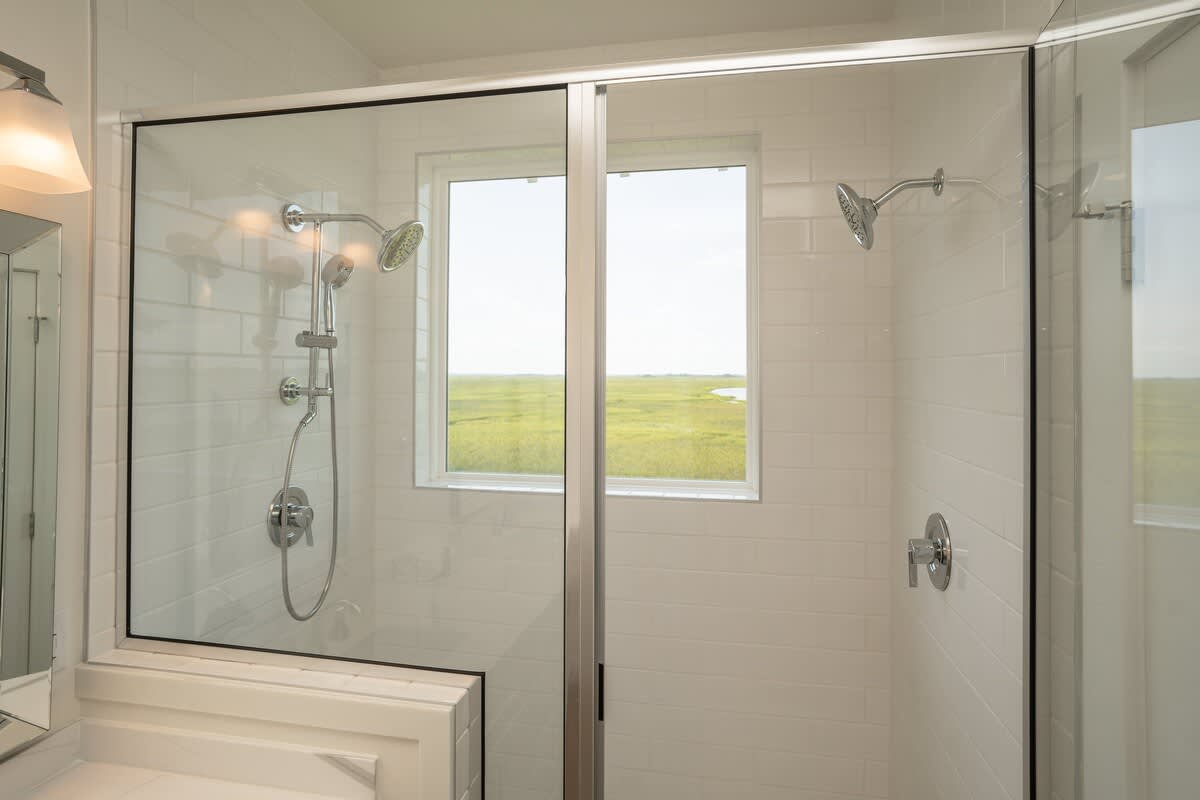 Primary En Suite Bathroom