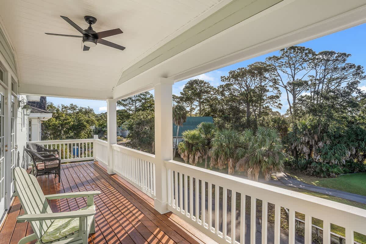 Upstairs Front Porch