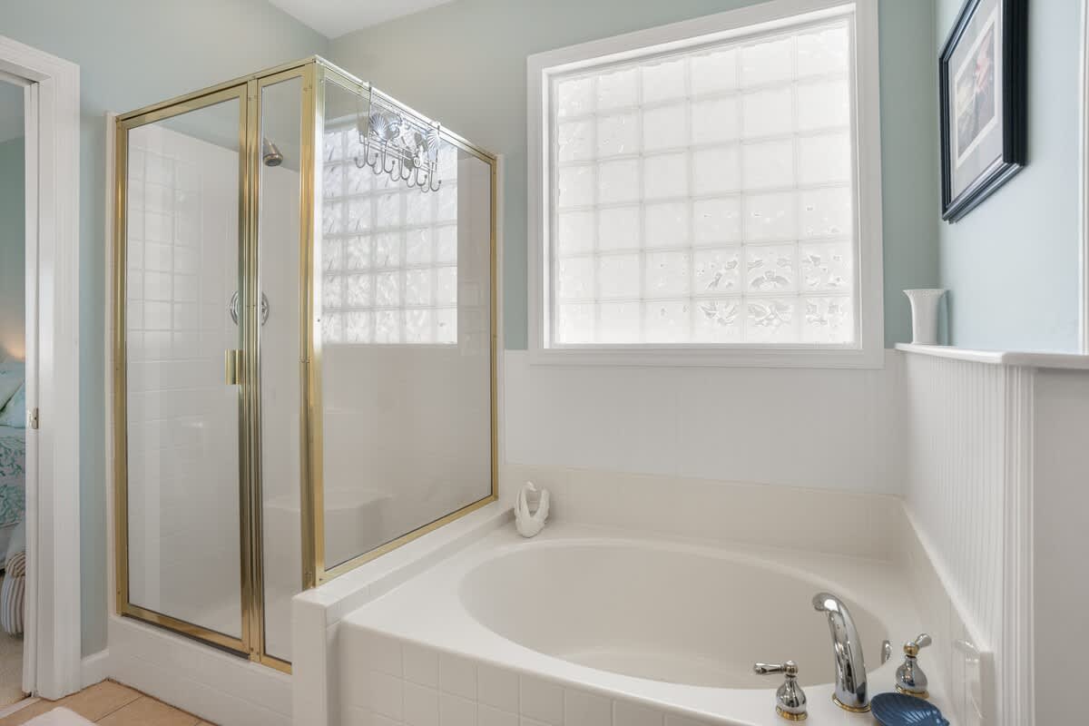 First floor primary bedroom with en suite bathrom