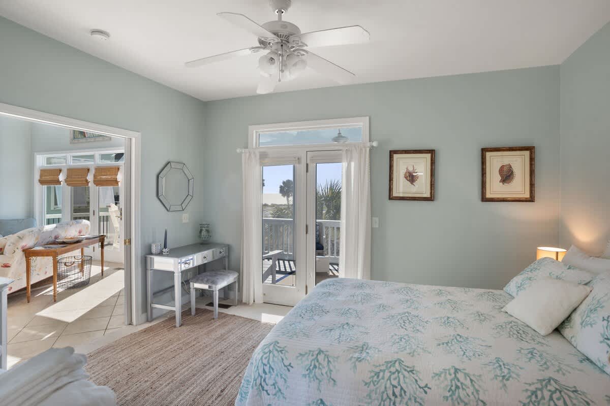 First floor primary bedroom with en suite bathrom