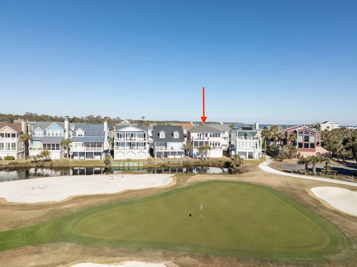 Stunning beach and golf course views