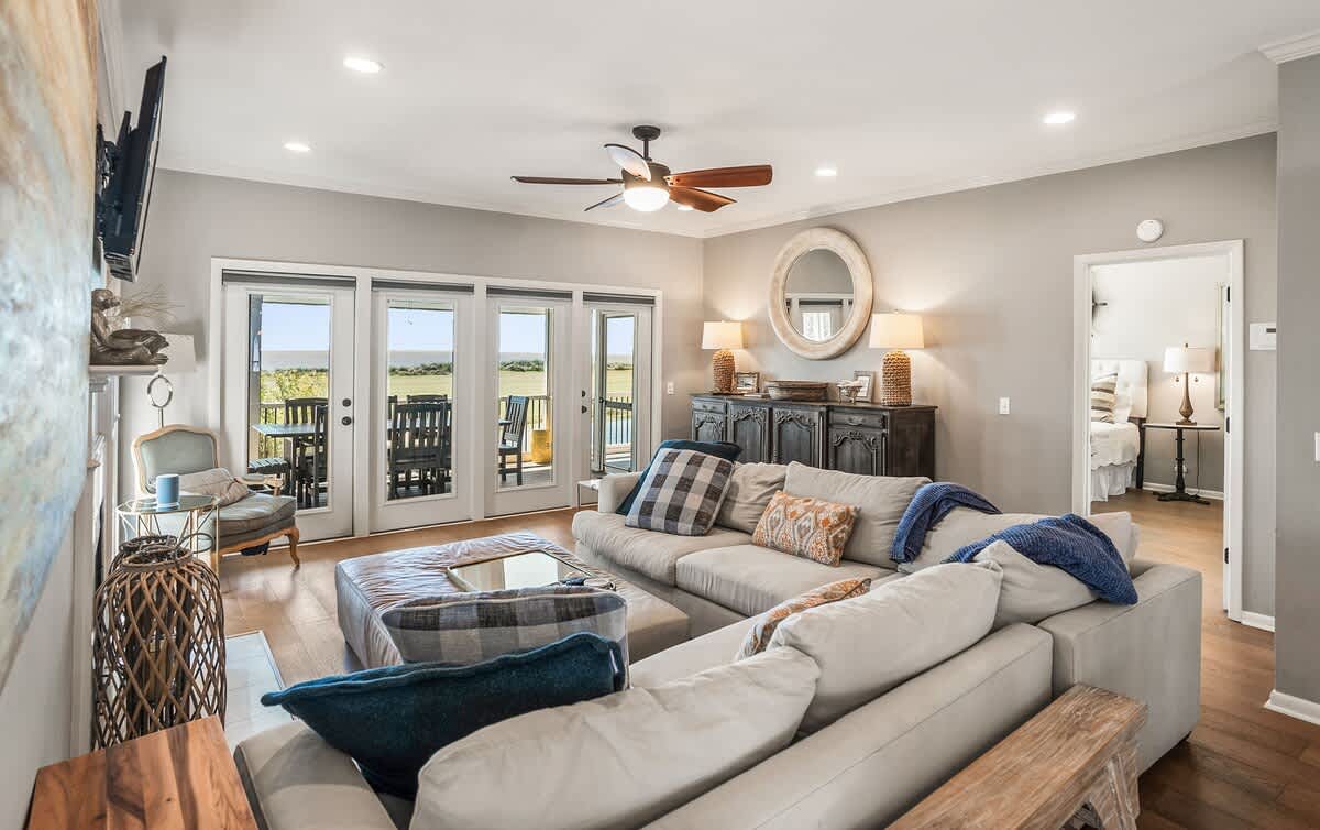 Spacious and comfortable living room