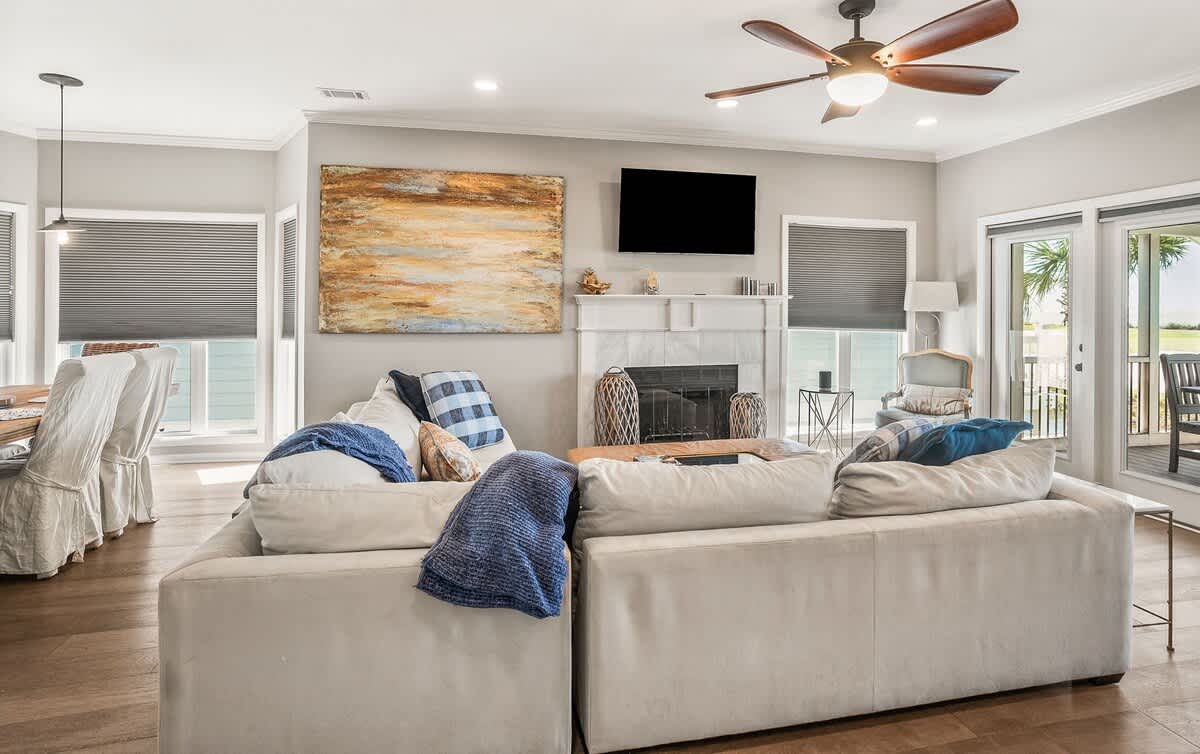 Spacious and comfortable living room