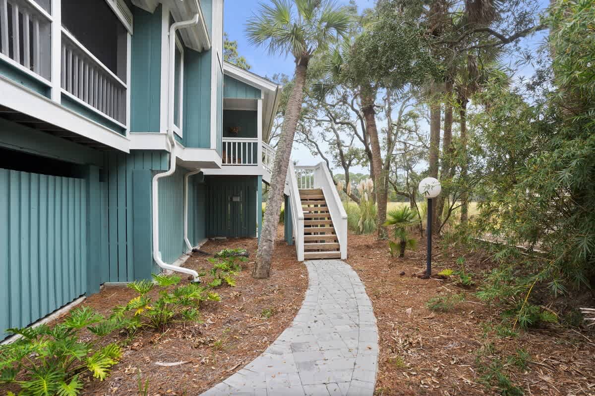 Front Entry Way