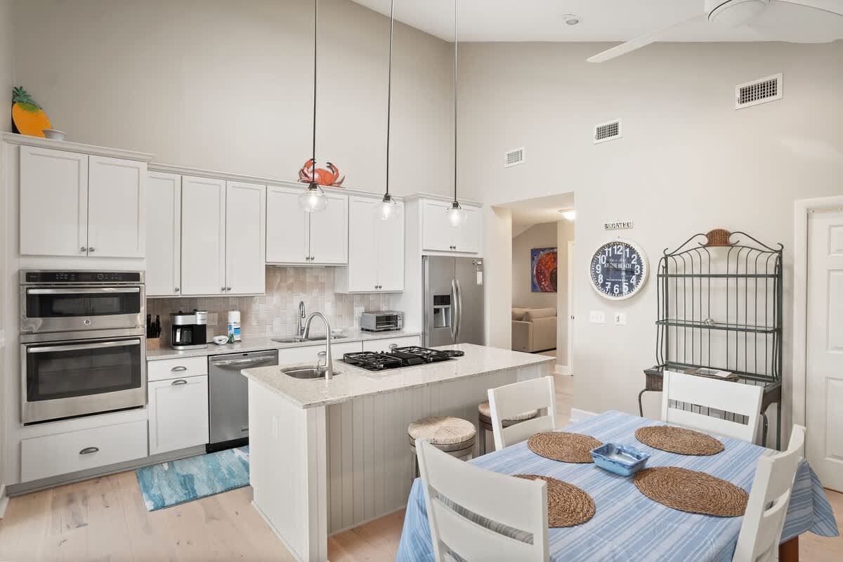 Kitchen/Dining