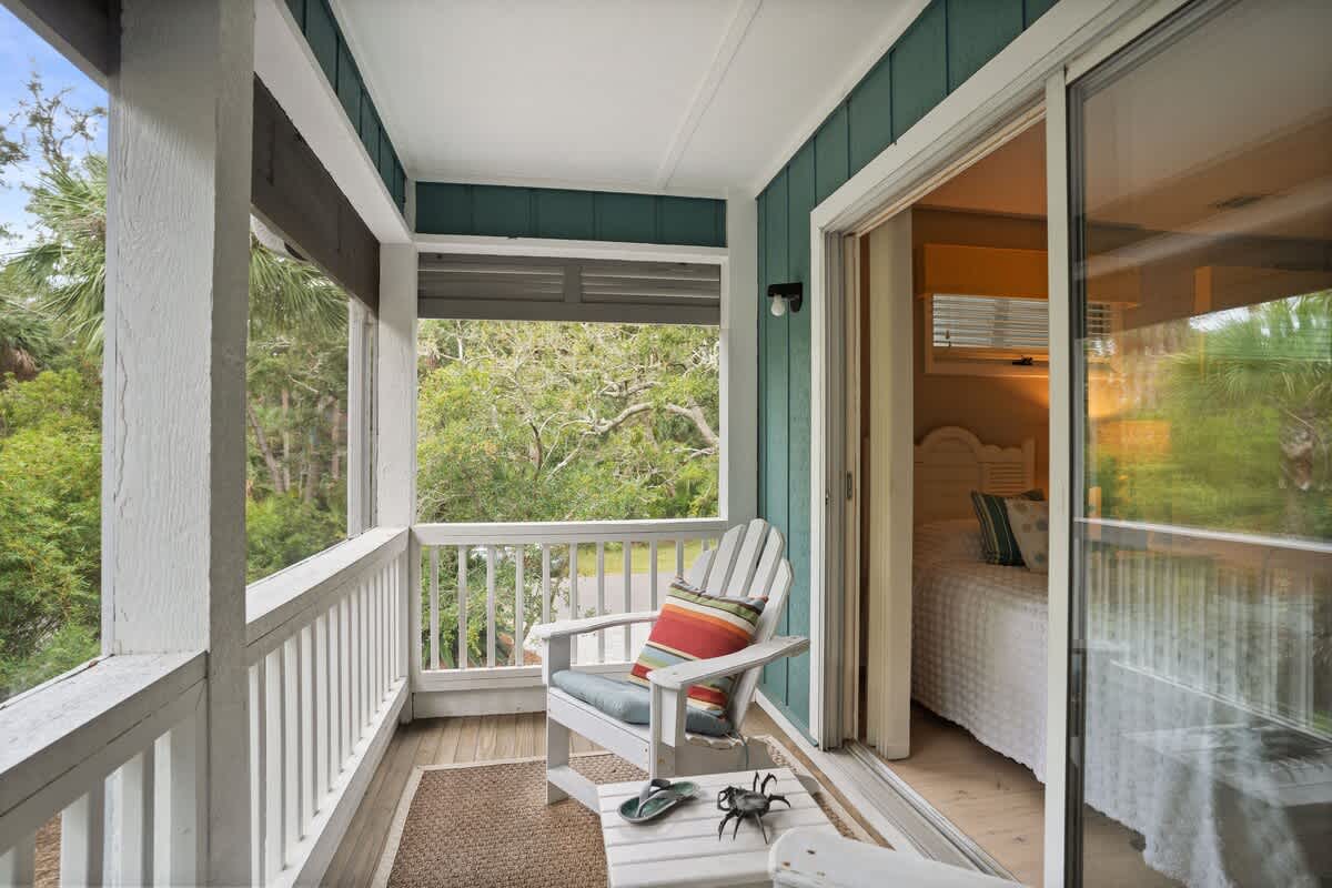 Screened Porch off of Kitchen/Primary Bedroom