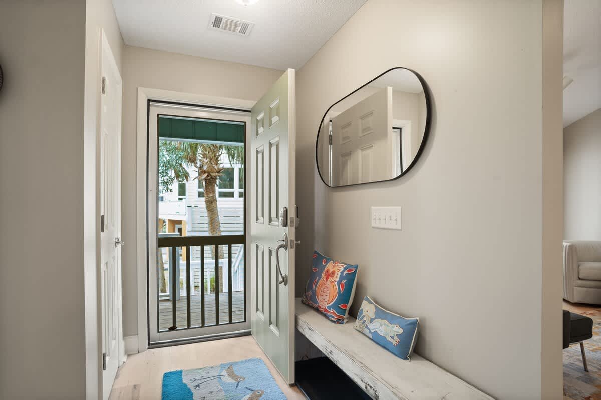 Front Entry Way