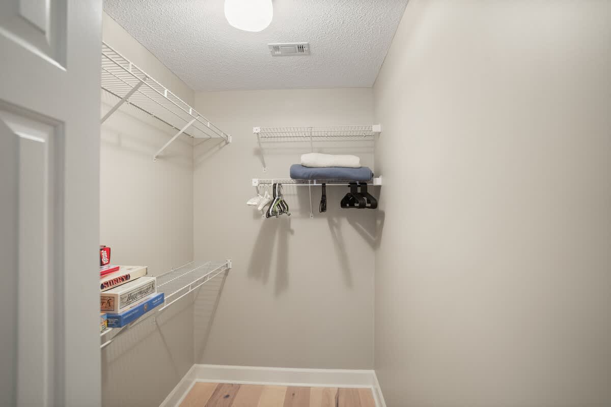 Guest Bedroom Closet