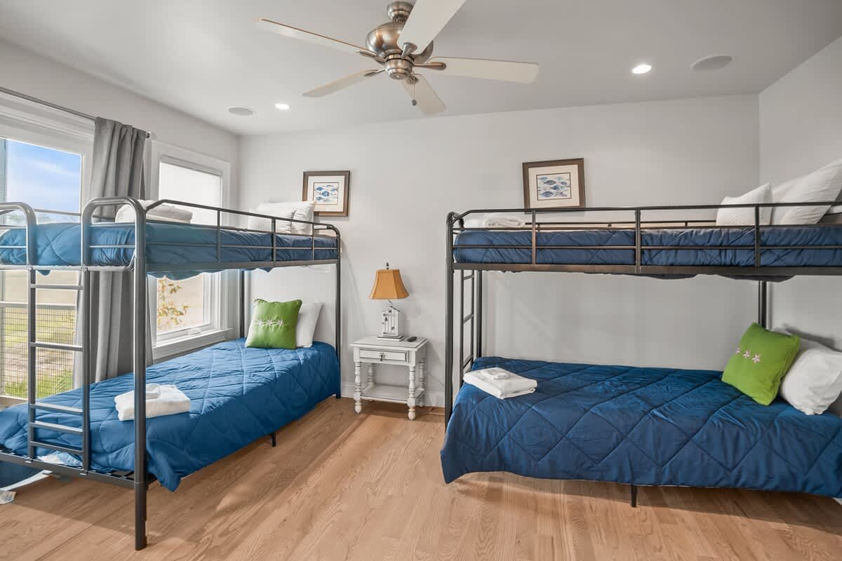 1st Level Guest Room, 2 Twin Bunkbeds with access to the Screened Porch