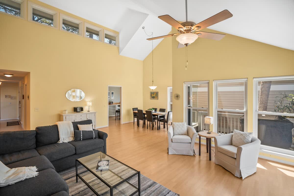 Spacious, open concept living room