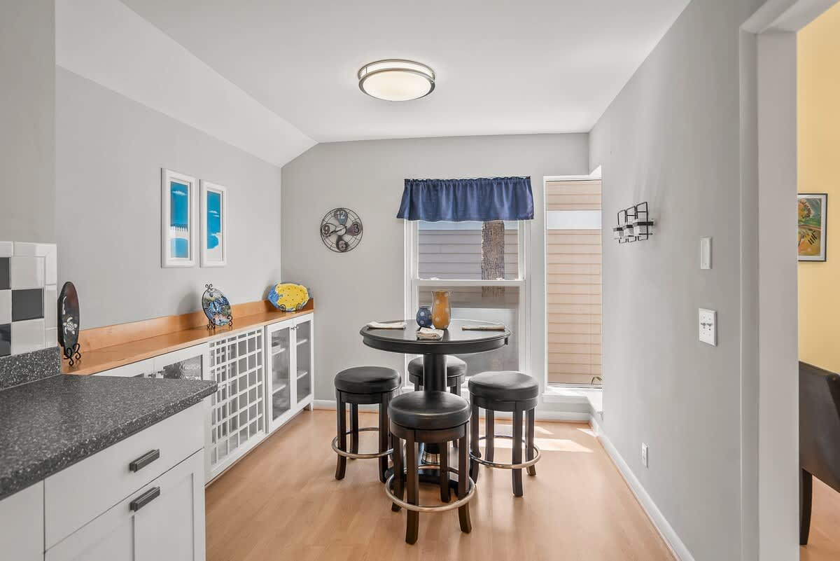 Functional, well-equipped kitchen