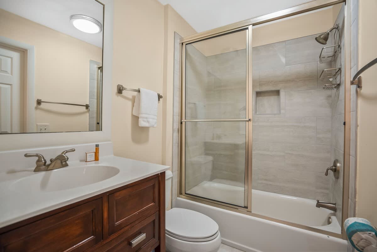 En Suite bathroom