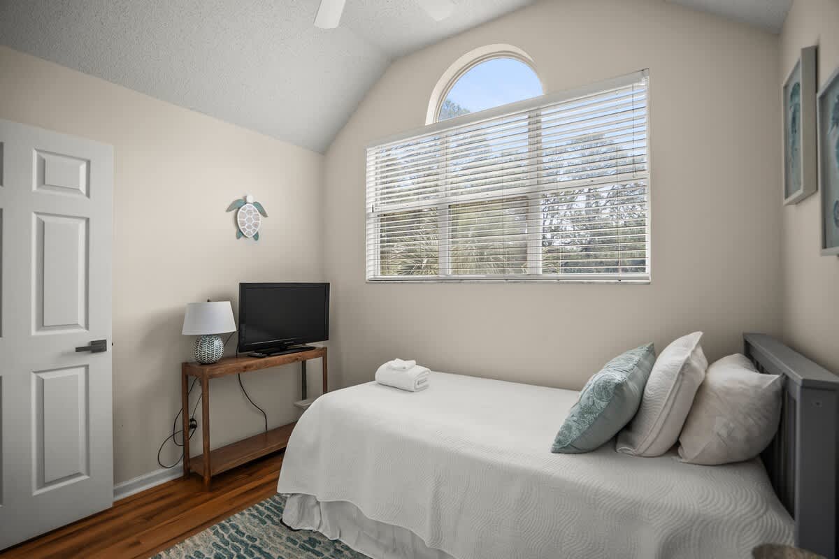 375 Sea Bass Drive | Photo 29