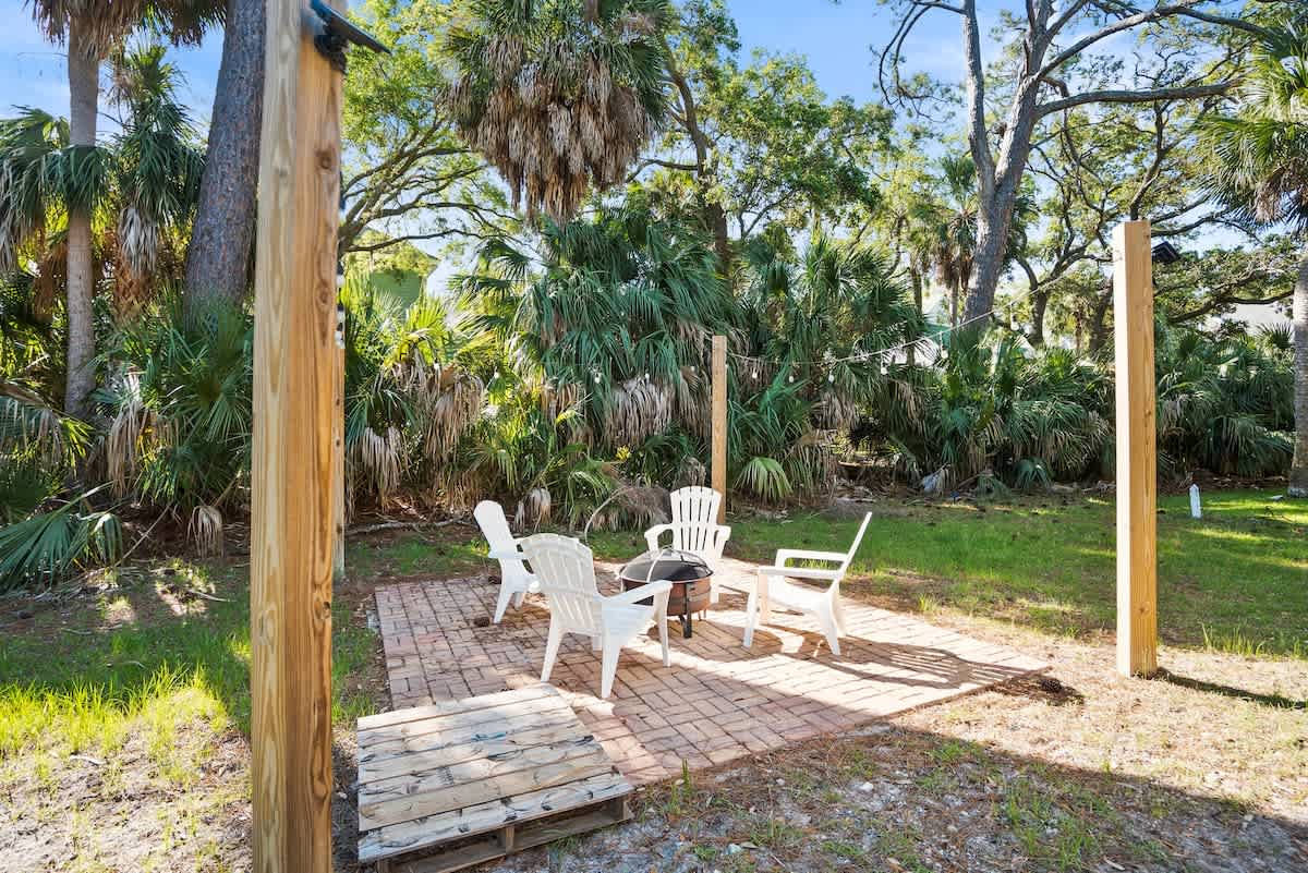 Backyard firepit