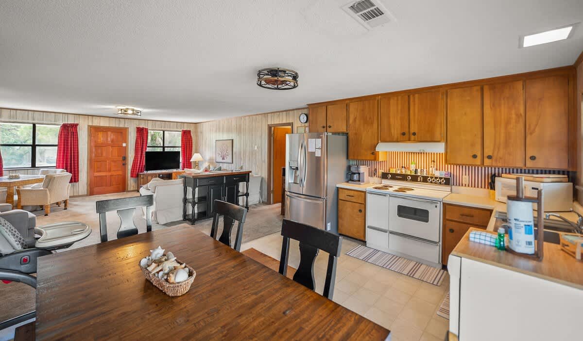 419 Tarpon Blvd | Photo 10