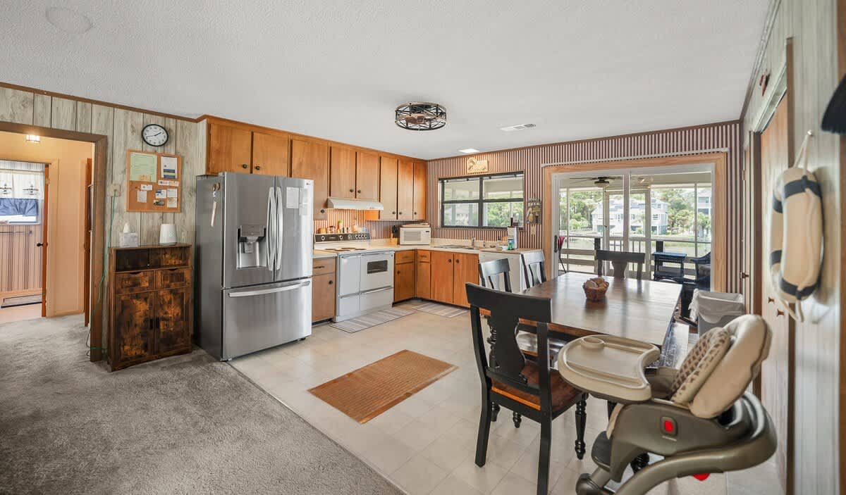 419 Tarpon Blvd | Photo 9