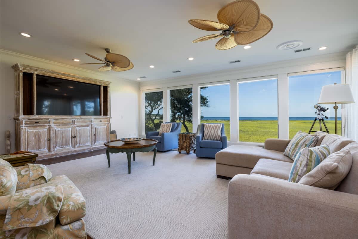 Large living room with spectacular ocean views
