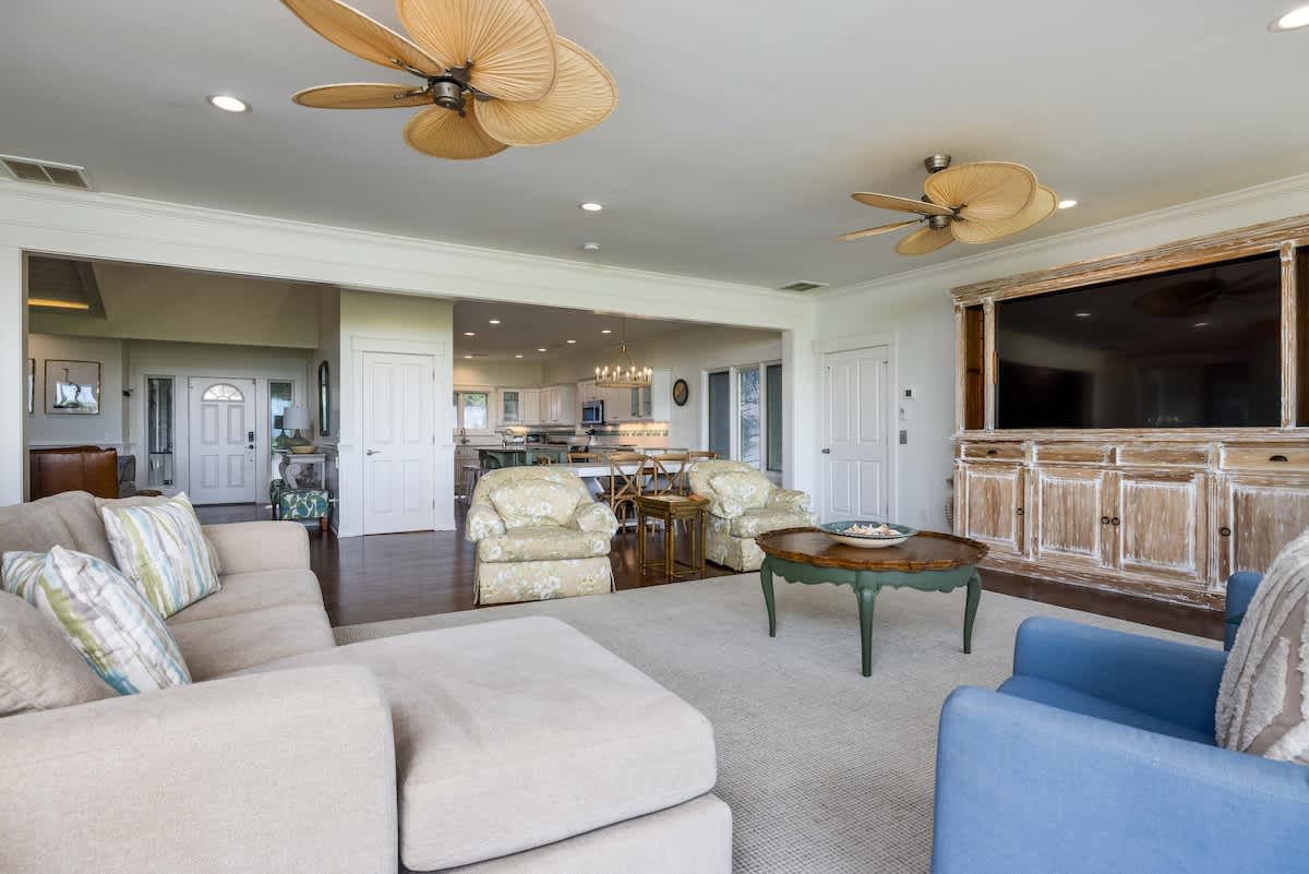 Spacious living area