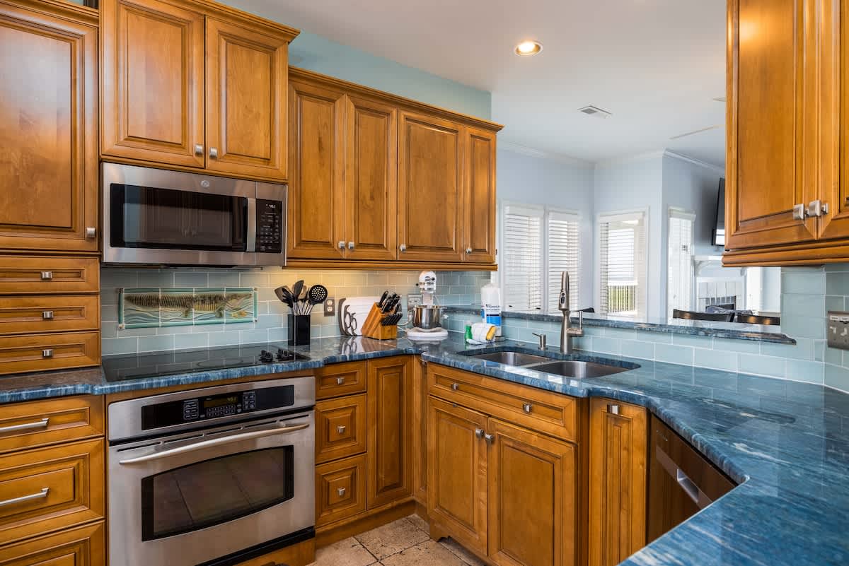 Well-equipped kitchen