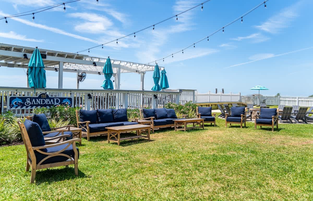 Beach Club Green 