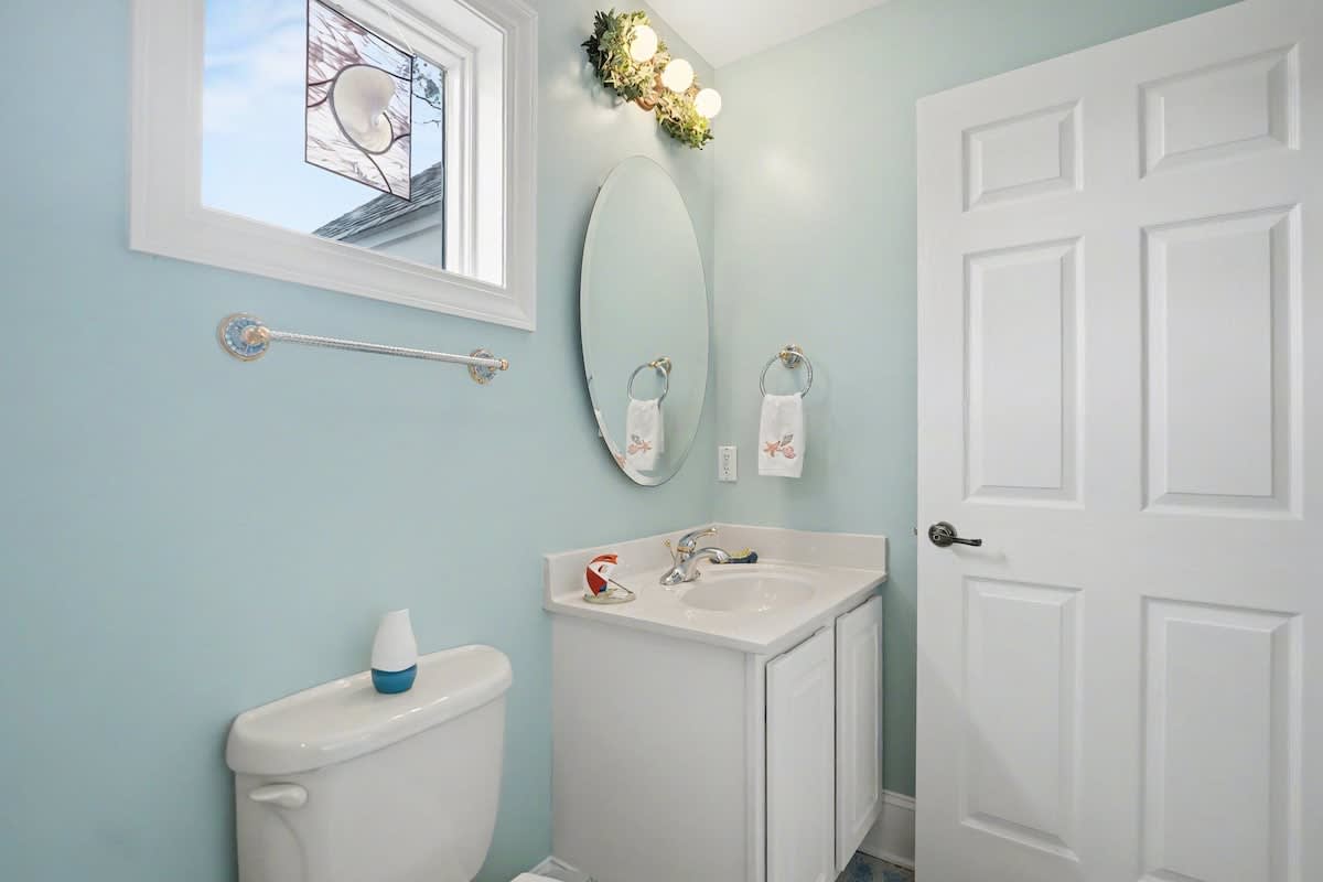 Full En Suite Bathroom