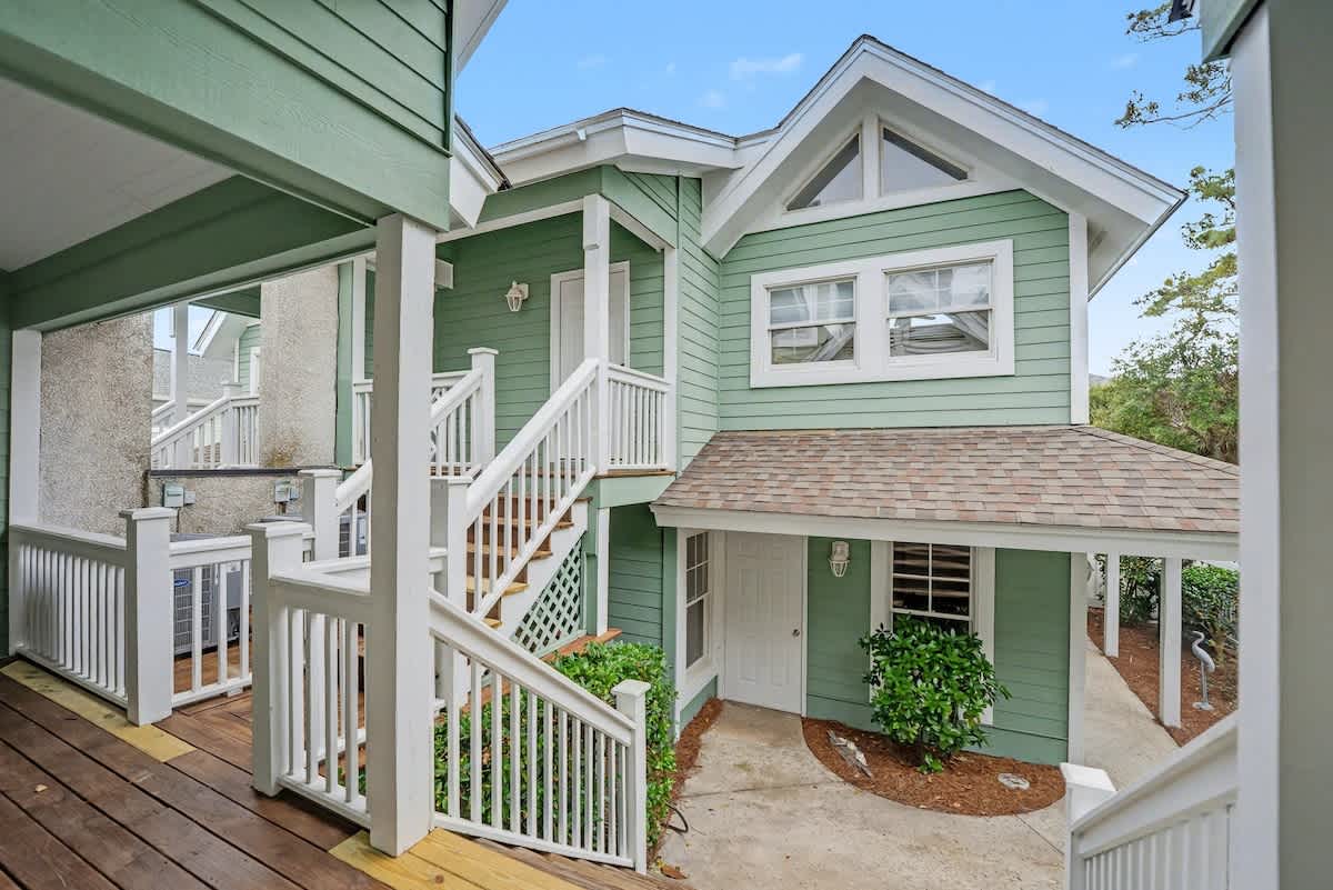 Front Entrance looking toward Apartment